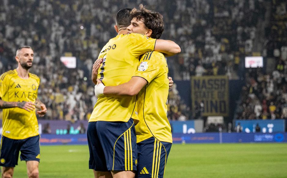 حافظ البرتغاليان رونالدو وفيلكس على صدارة الهدافين المشتركة بينهما بعد تسجيلهما في مواجهة الاتفاق فأصبح رصيد كل منهما 13 هدفًا