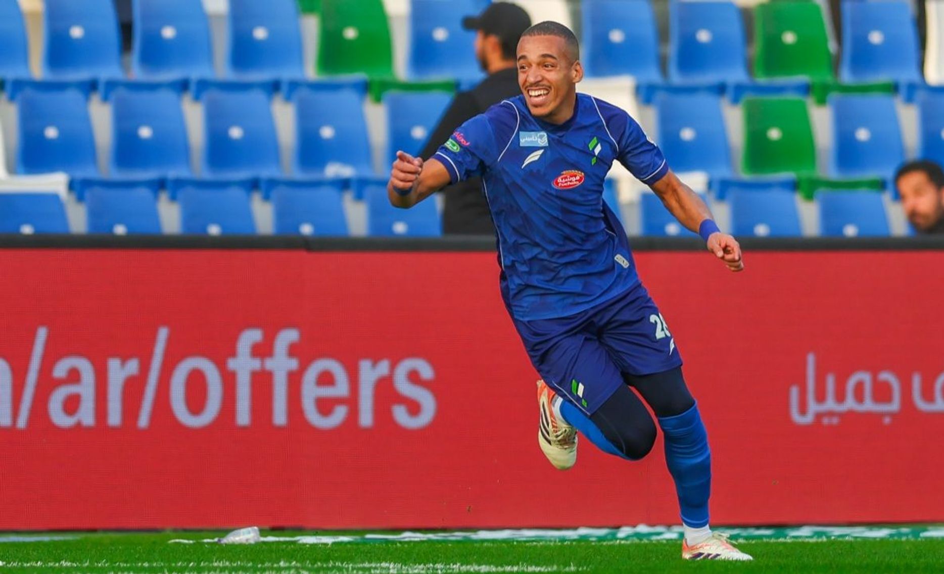 الفتح يتجاوز الشباب.. ويواصل سلسلة الانتصارات