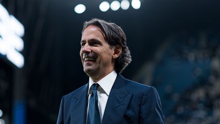 الهلال يسعى لاقتناص الصدارة من بوابة ضمك