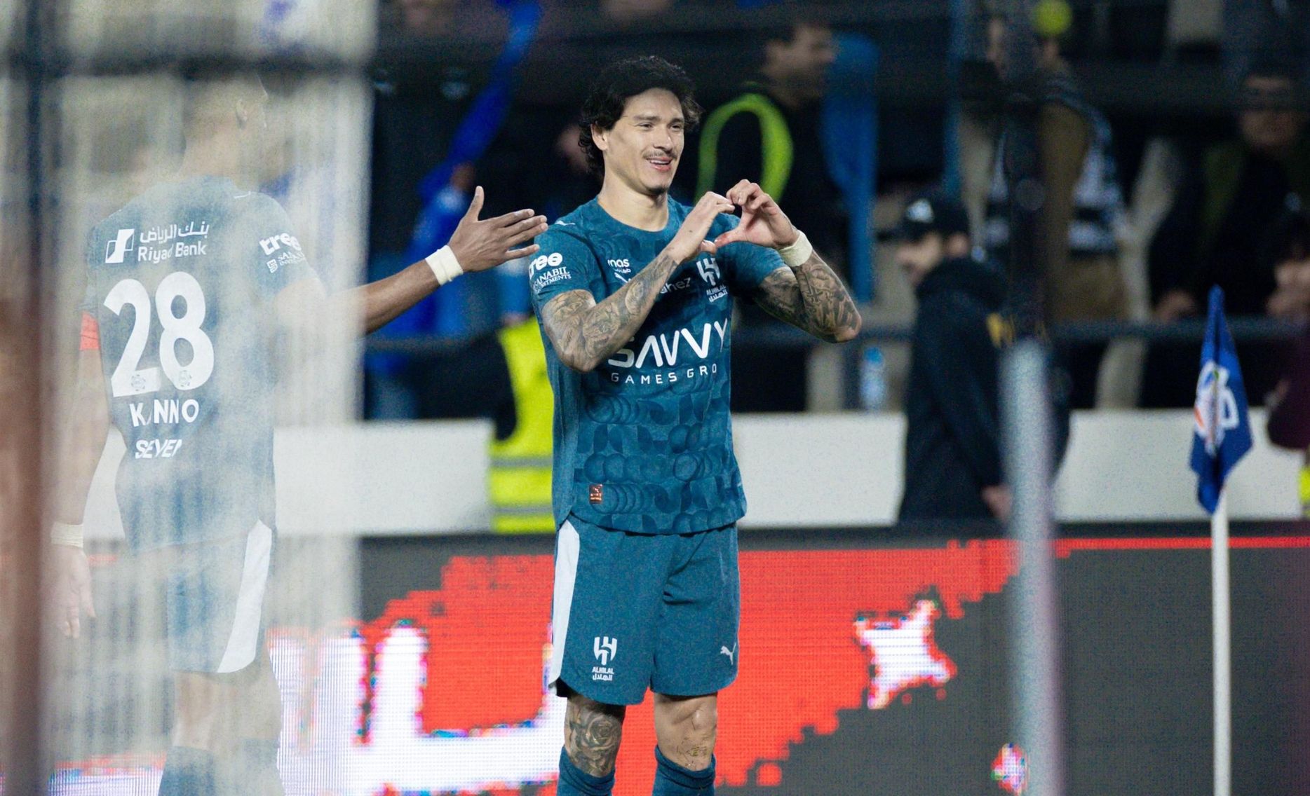 داروين نونيز افتتح التسجيل للهلال في مباراة القبض على الصدارة