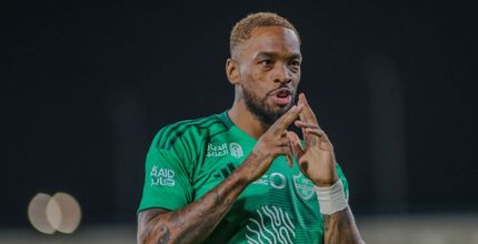 الأهلي يتجاوز الأخدود بهدف إيفان توني