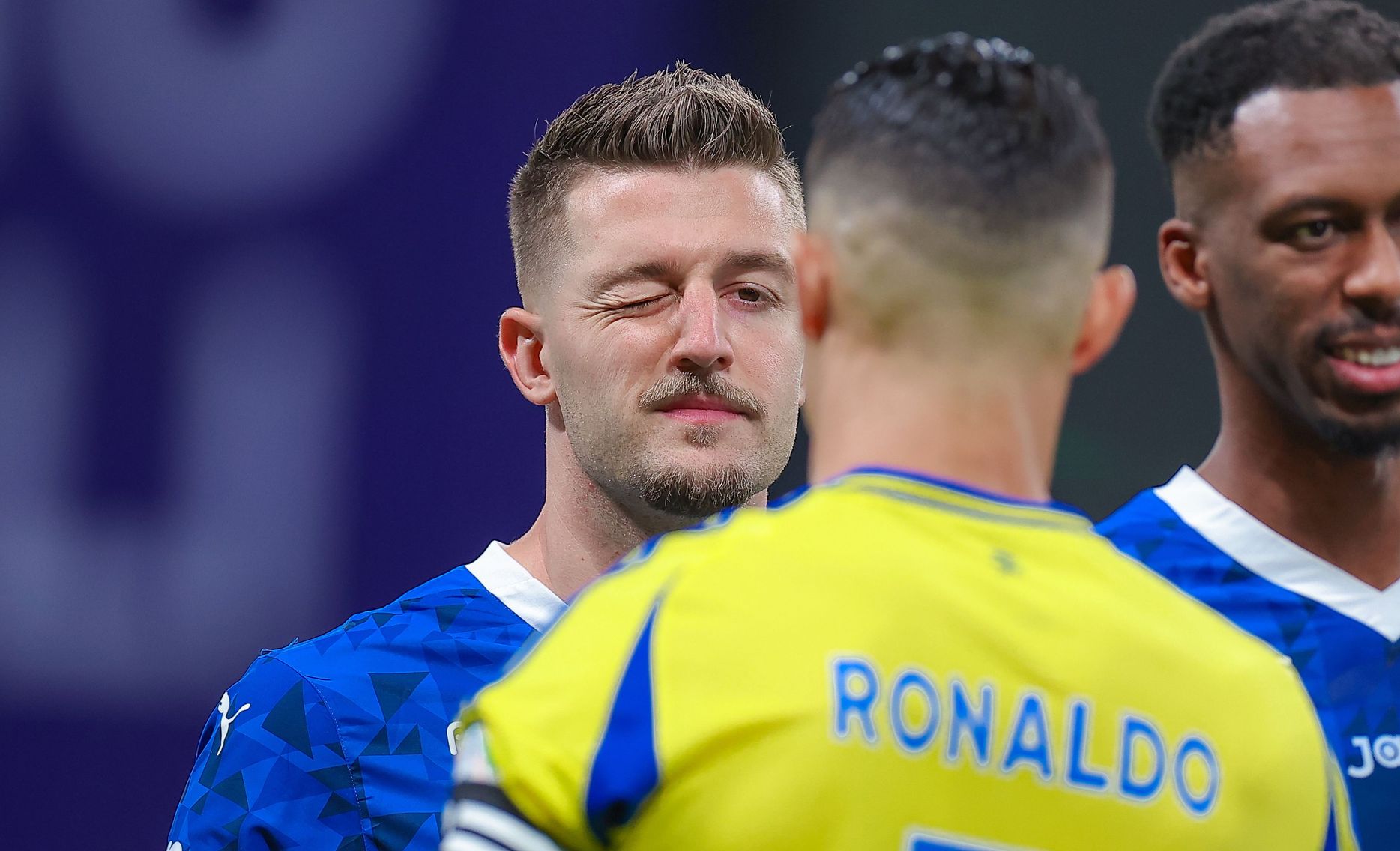 سيرجي سافيتش ورونالدو قبل انطلاق مواجهة أبريل من العام الماضي