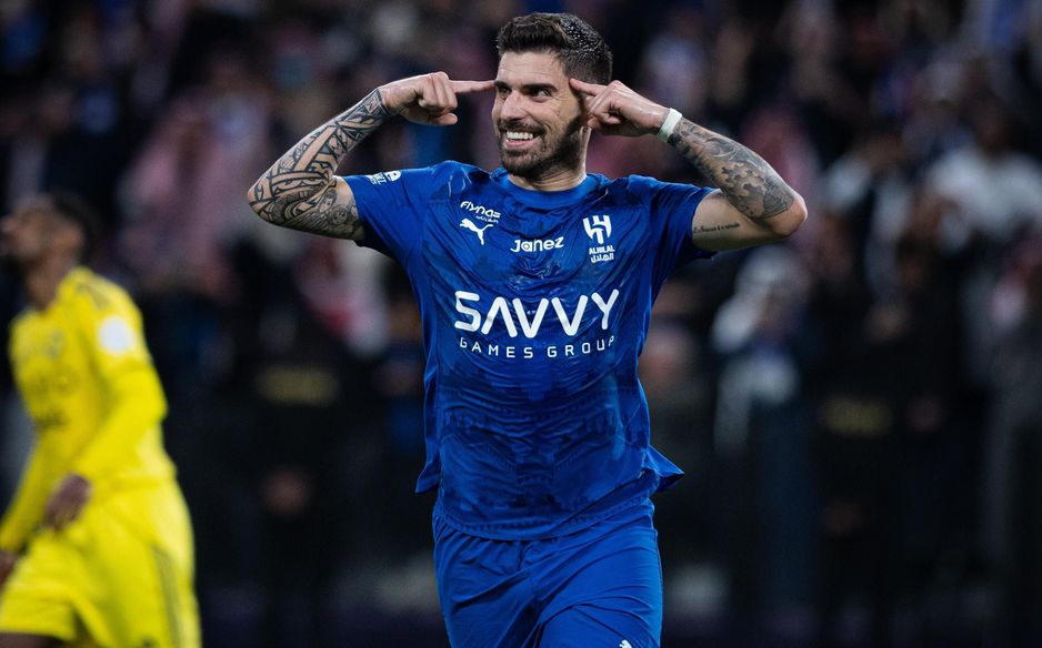 Ruben Neves wrapped up the points with an injury-time spot-kick