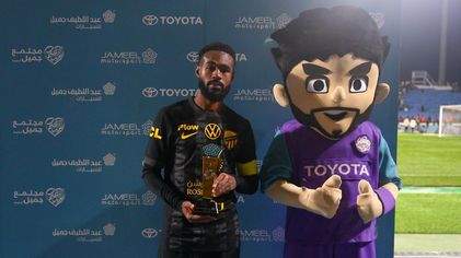 مهند الشنقيطي اللاعب الأفضل في مباراة ضمك والاتحاد