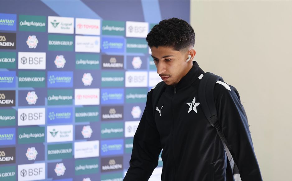 الطليحي ثالث لاعب يترشح في جولتين متتاليتين لجائزة BSF للهدف الأجمل وأول سعودي يفوز بها