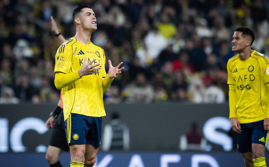 تفاعل كريستيانو رونالدو وأنجيلو على قرار احتساب التسلل ضد زميلهم فيلكس