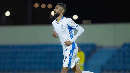 في مواجهة خاصة .. سلمان الفرج يقود نيوم أمام فريقه السابق الهلال