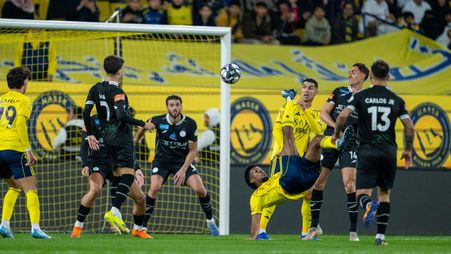 Kingsley Coman scores incredible overhead-kick for Al Nassr v Al Shabab