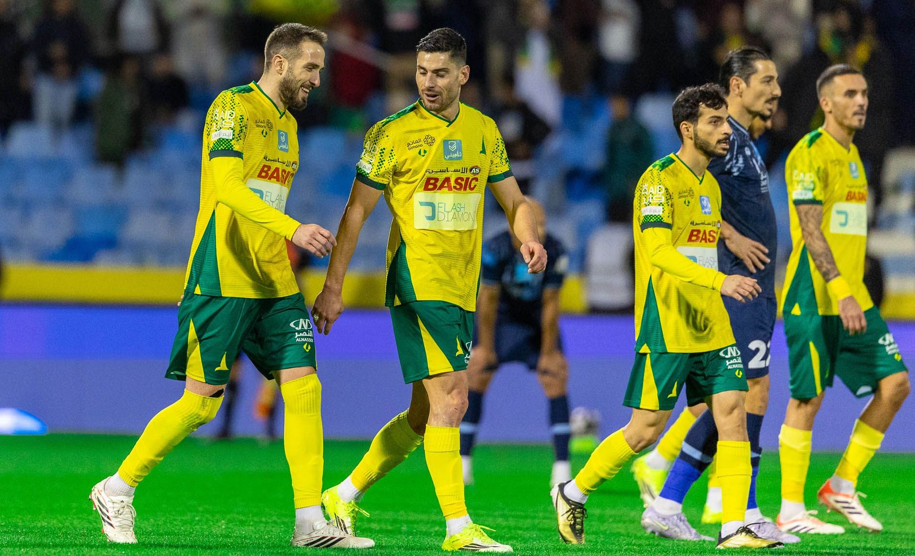 الخليج يسجل الانتصار الرابع بأربعة أهداف مقابل هدف