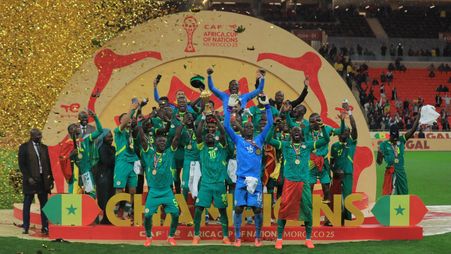 Sadio Mane, Kalidou Koulibaly, Edouard Mendy celebrate Senegal winning 2025 AFCON