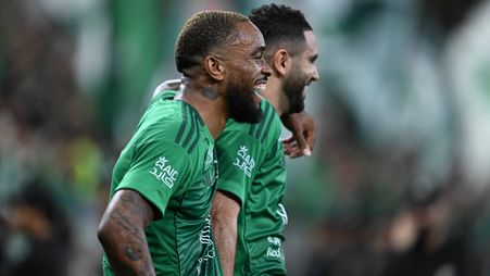 رياض محرز صنع هدفًا لإيفان توني للمرة الثانية في الموسم بعد الهدف في قمة الهلال