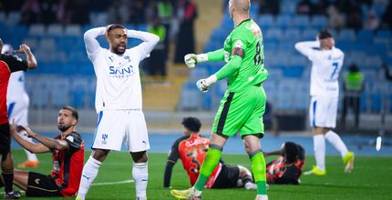 مالكوم متحسرًا على فرصة مهدرة أمام مرمى الرياض قبل لحظات من نهاية الوقت الأصلي للمباراة