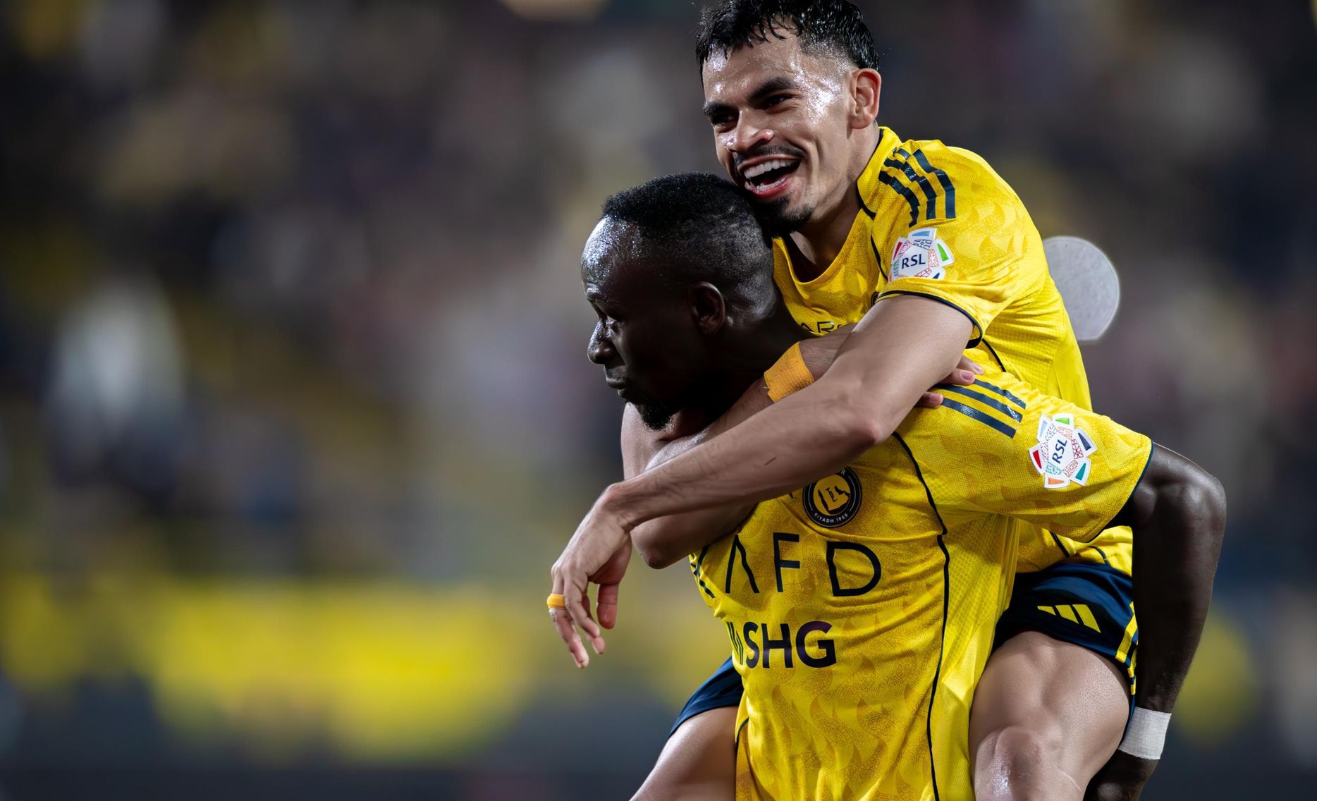 ينفرد ساديو ماني بكونه اللاعب الذي احتفل بالانتصارات المتتالية في مبارياته العشر الأولى