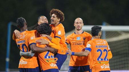 الفيحاء يواصل الصحوة.. ويتجاوز الخليج بثلاثية