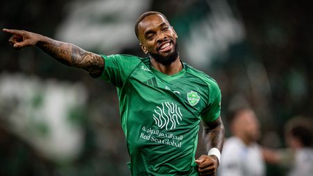 Ivan Toney scores hat-trick for Al Ahli v Al Ettifaq