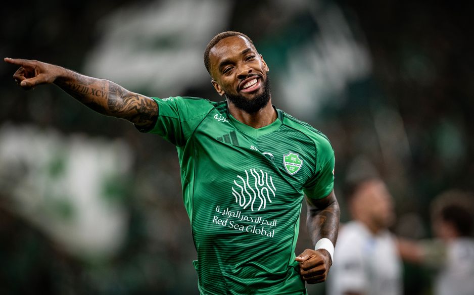 Ivan Toney scores hat-trick for Al Ahli v Al Ettifaq