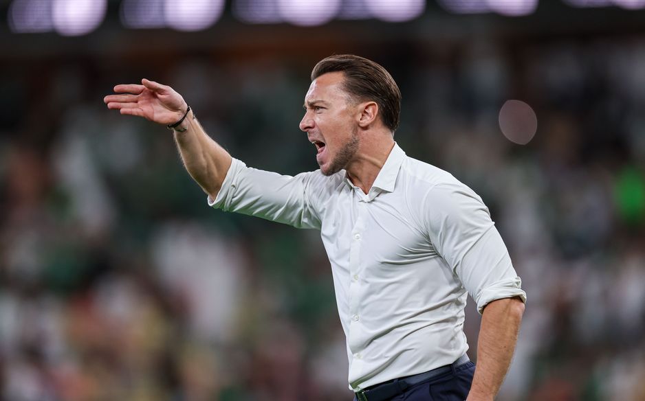 ينفرد يايسله بالعلامة الكاملة في المباريات السبع خلال شهر يناير