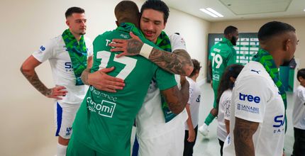 اللقاء الأول بين إيفان توني وداروين نونيز في دوري روشن السعودي