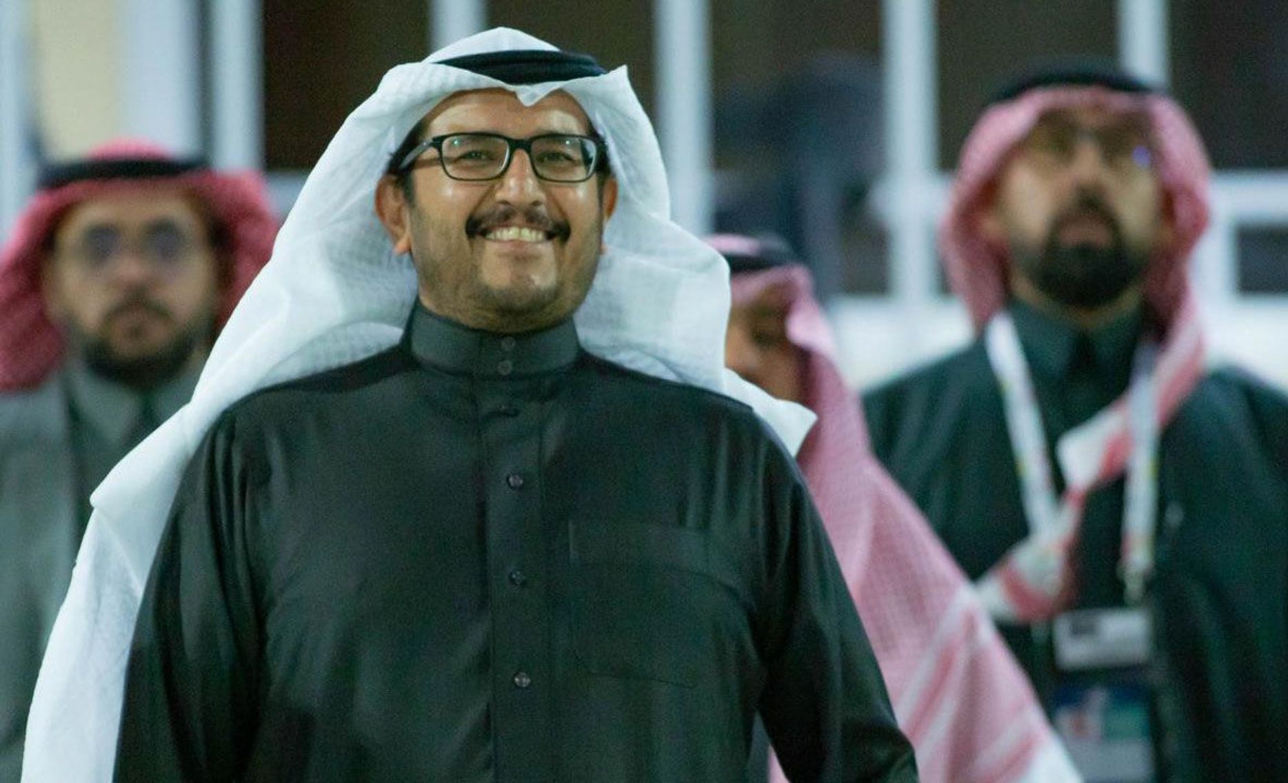 المهندس عبد العزيز العفالق ضمن الحضور في ملعب مباراة الحزم والشباب