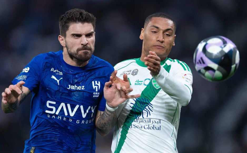 لم يظهر روبن نيفيز مستواه المعهود بالمراقبة اللصيقة من لاعبي الأهلي