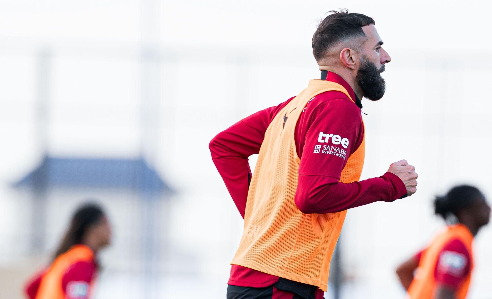 كريم بنزيما في تدريبات الهلال