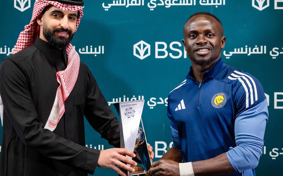 ماني يستلك جائزة BSF عن هدفه في الجولة السابقة أمام الرياض