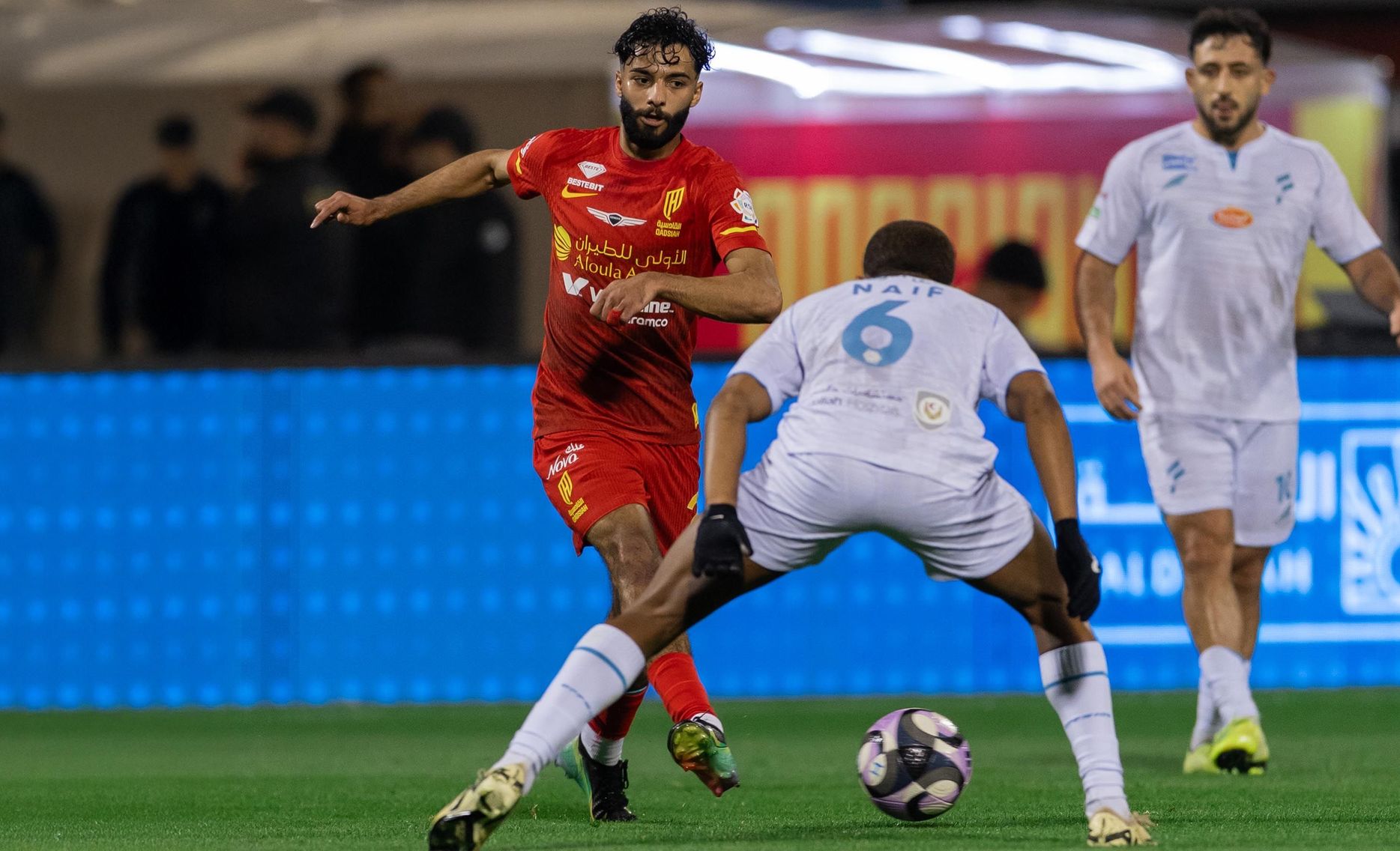 أبو الشامات في مباراته الـ 100 مع القادسية بجميع المسابقات