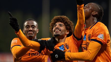 صبري دهل، جناح الفيحاء البالغ 17 عامًا