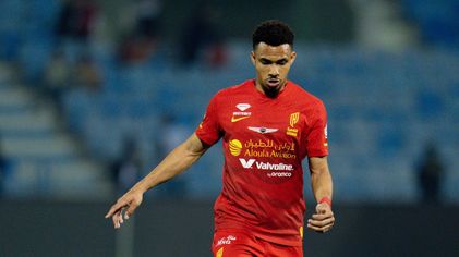 غاستون ألفاريز - تشكيلة الجولة 22