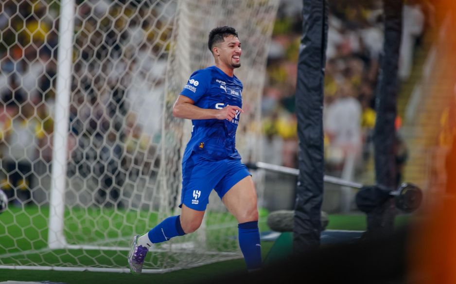 ارتكب الاتحاديون 4 أخطاء تسببت بأهداف في مرماهم الموسم الجاري منهم خطأ الكلاسيكو السابق من الحارس الشنقيطي أمام ليوناردو