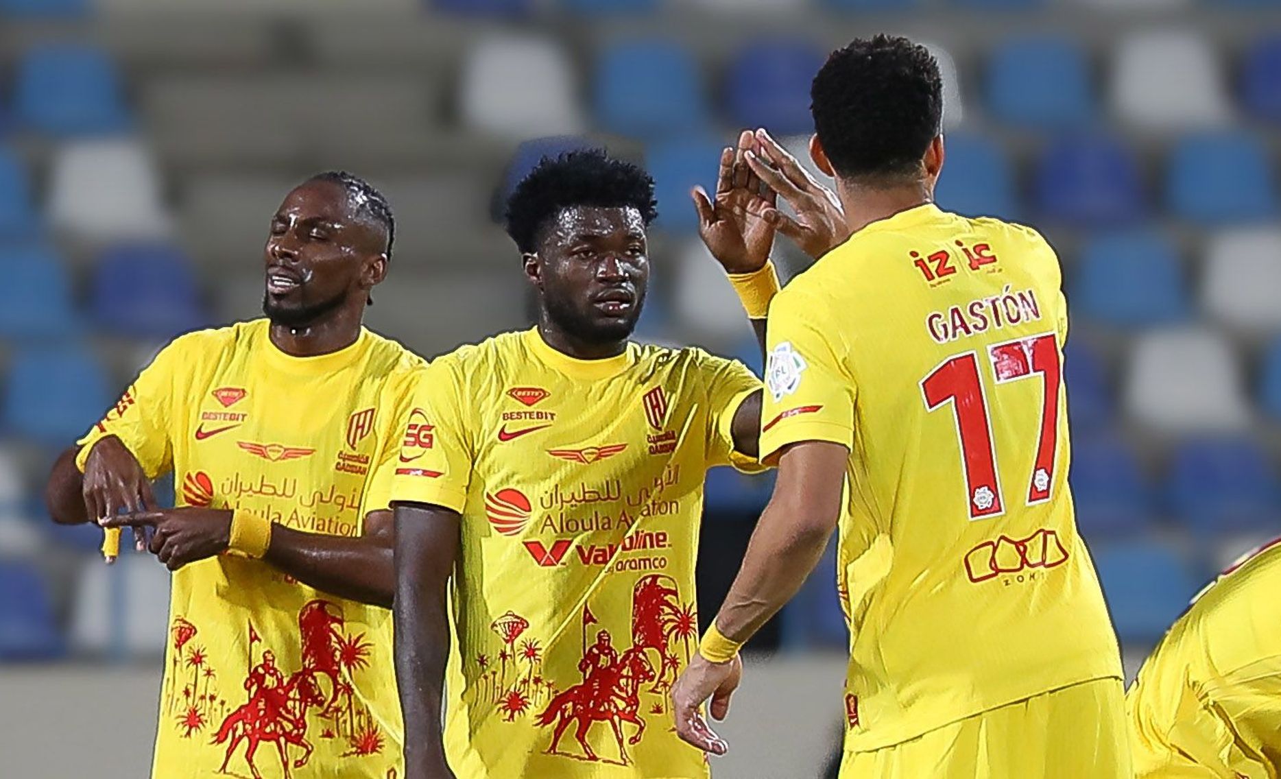 كينونيس نجم مواجهة القادسية أمام الأخدود