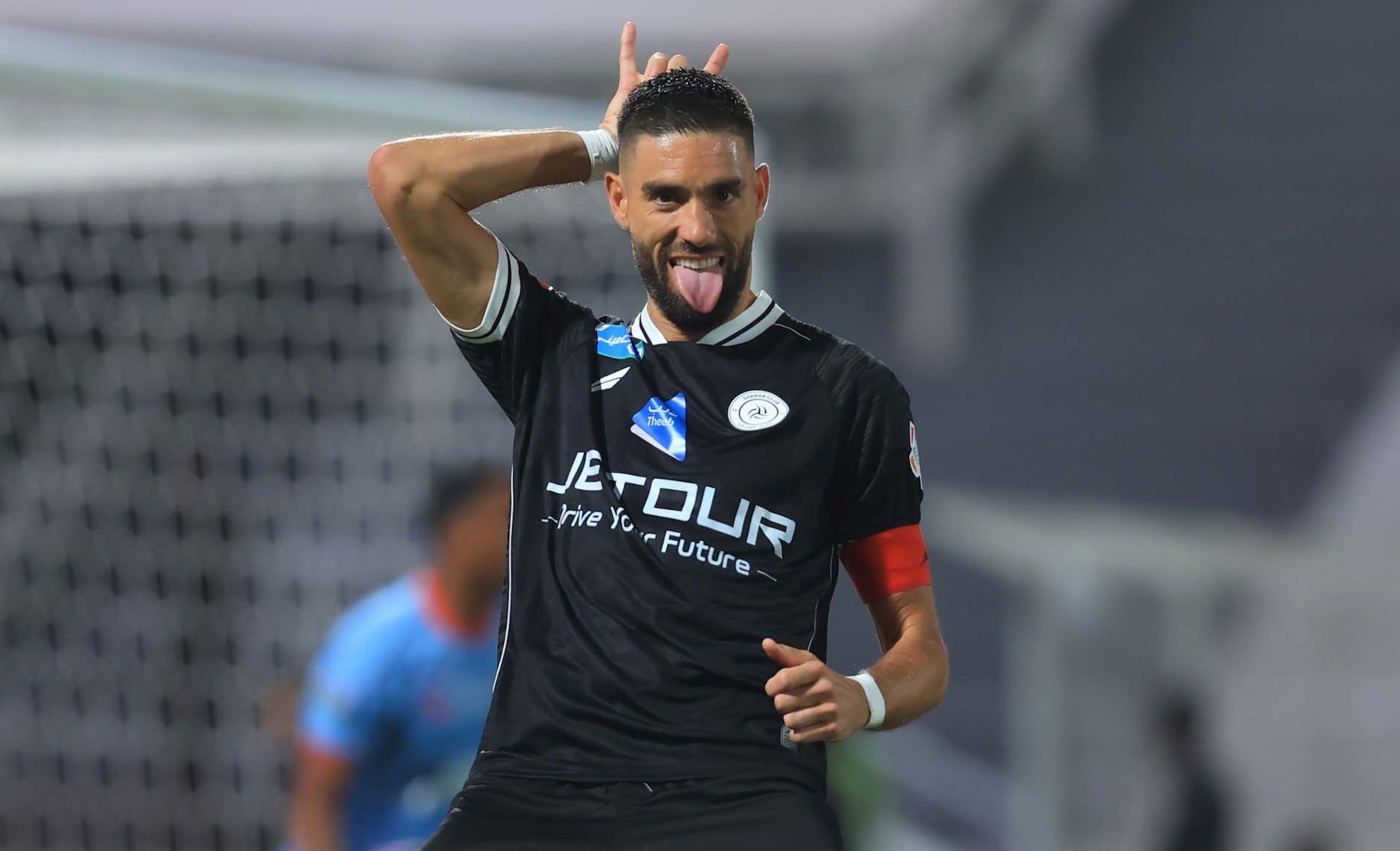 كاراسكو يسجل أول هاتريك شبابي في الموسم