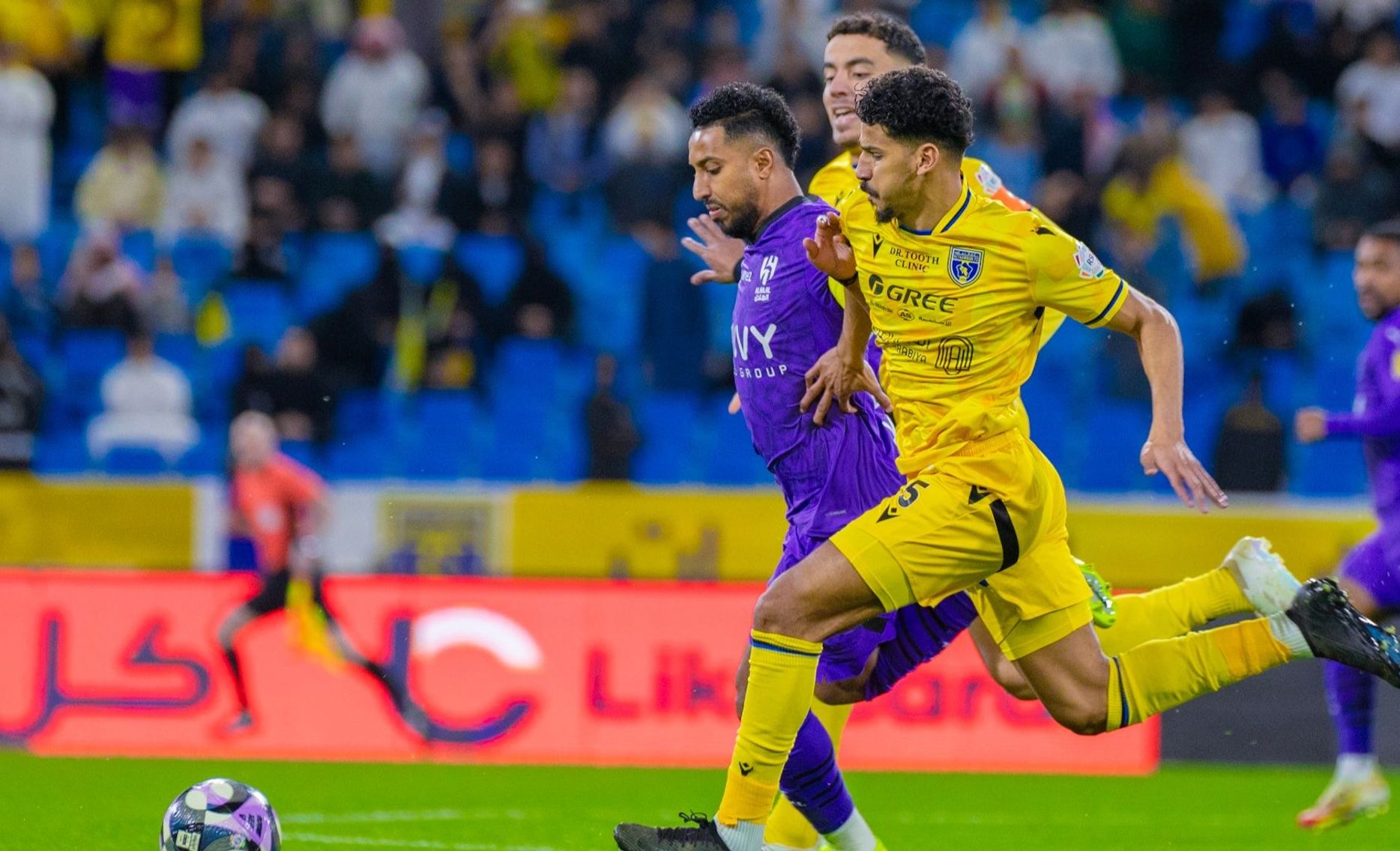 صراع القمة وضغط القاع أبرز ملامح مواجهات الليلة