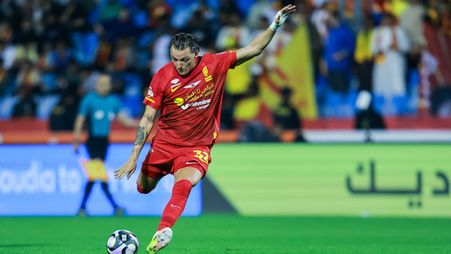 ماتيو ريتيغي سجل التعادل للقادسية في مواجهة التعاون