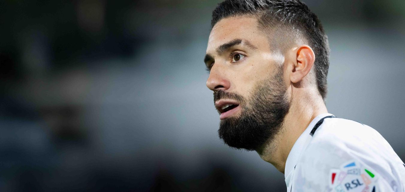 كاراسكو قائد الشباب