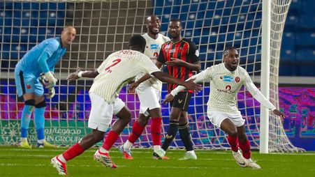 سنوسي يضرب آمال الرياض بالعودة في مواجهة الخروج من مراكز الهبوط