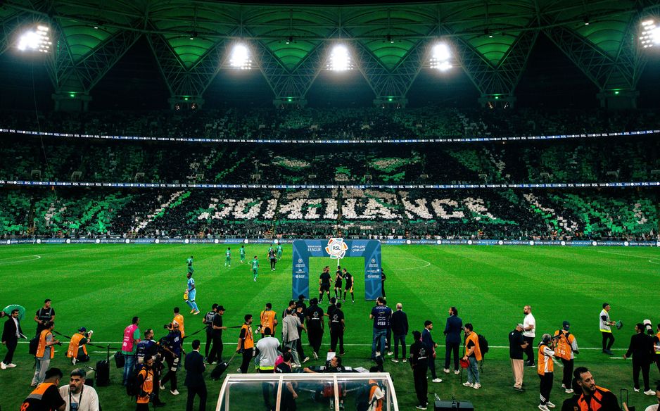 Al Ahli fans' incredible Dominance tifo before Sea Derby v Al Ittihad