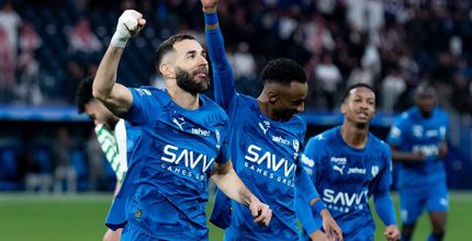 Karim Benzema returns to the Al Hilal side with a brace v Al Najmah