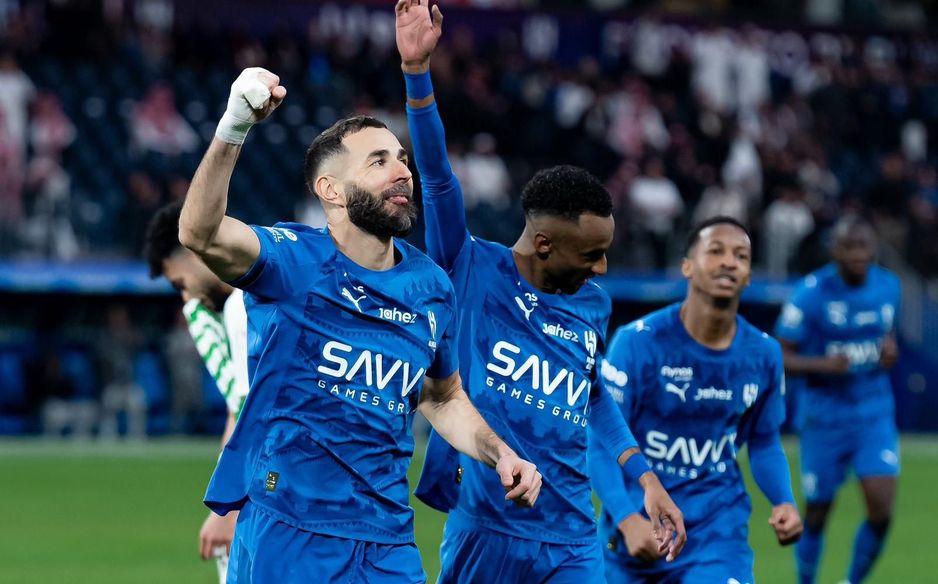 Karim Benzema returns to the Al Hilal side with a brace v Al Najmah