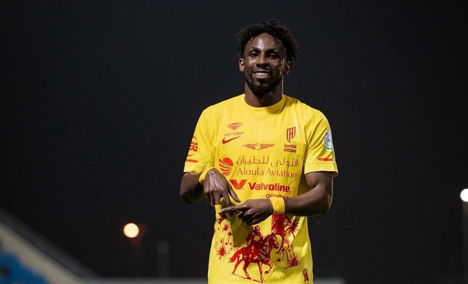 Julian Quinones scores twice for Al Qadsiah at Al Kholood