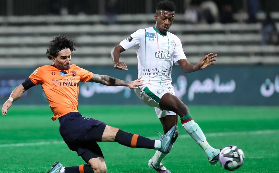 أسهم الخطيب في عدم استقبال أهداف أكثر من الفيحاء