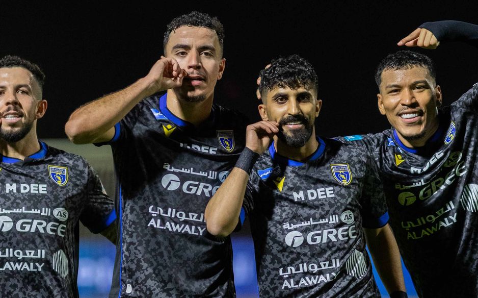 يملك التعاون هدفين بعد نهاية الوقت الأصلي (90+) وكلاهما أمام نيوم لأجل التعادل ذهابًا وإيابًا