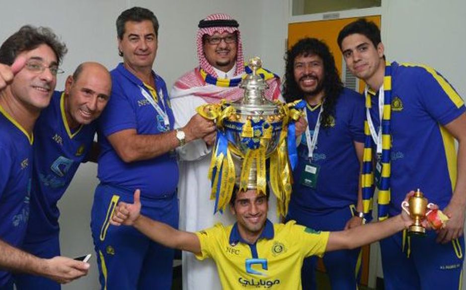 خرج النصر من السباق قبل ثماني جولات من نهاية الموسم 2015-2016 بعد التتويج بالبطولة في آخر نسختين