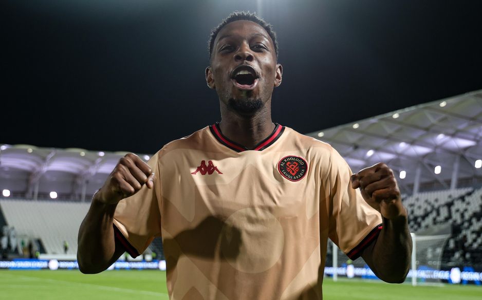 Shaquille Pinas celebrates Al Kholood's last-minute winner at Al Shabab