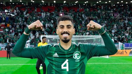 علي لاجامي: أجواء إيجابية في معسكر الأخضر وطموح كبير قبل مونديال 2026