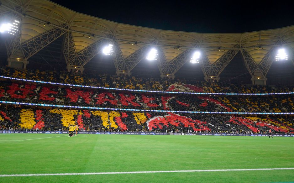 Al Ittihad fans warn Al Nassr beware before the clash between RSL champions and title rivals