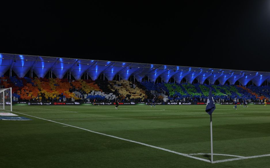 The Al Fateh faithful letting their team know they're ready for battle