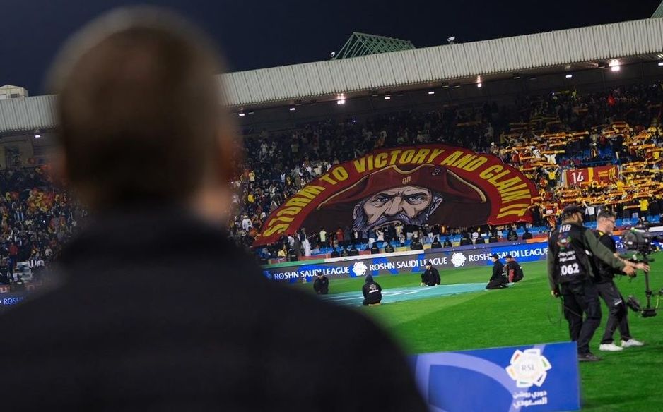 Al Qadsiah fans call on Brendan Rodgers' men to storm to victory and claim it