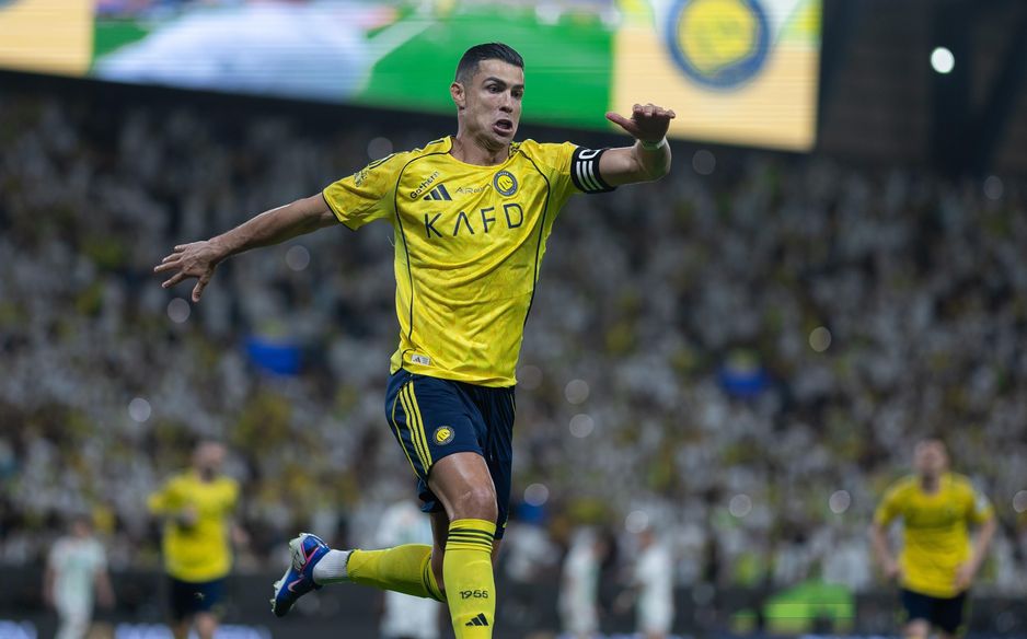 Cristiano Ronaldo scores for Al Nassr at home to Al Najmah