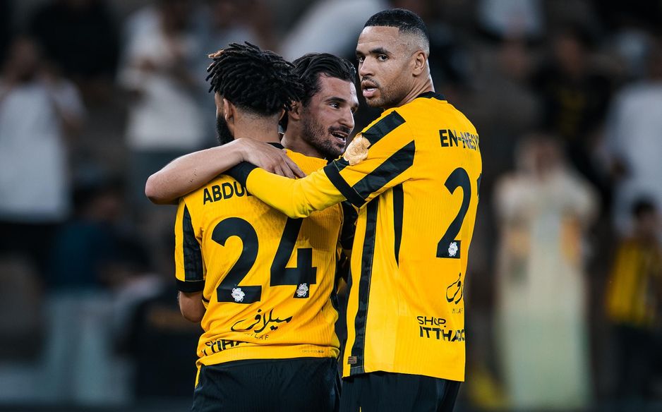 Houssem Aouar (C) assisted Abdulrahman Al Obud's winner for Al Ittihad at home to Al Hazem